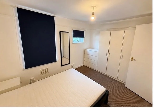 Entire 2 Bed Ground Floor Flat  Main Photo