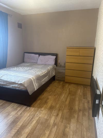 Luxury bed room with all furniture  Main Photo