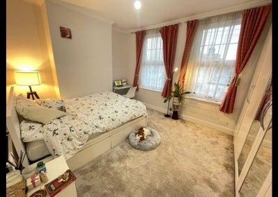 &pound;750 & &pound;600 All female house King & Double room -  Main Photo