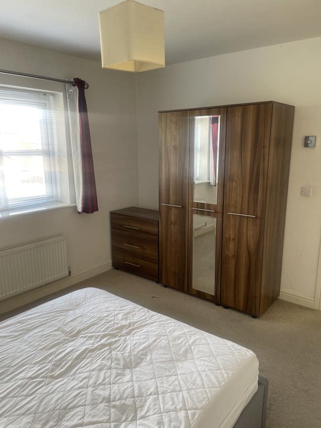 Double room to rent  Main Photo