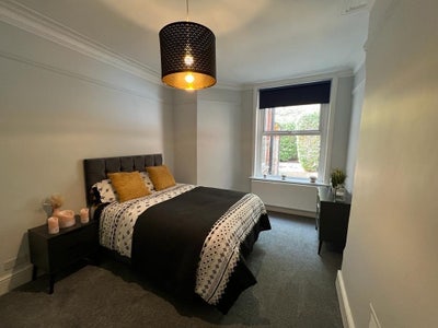 Modern, Furnished Double Room 📍 Main Photo