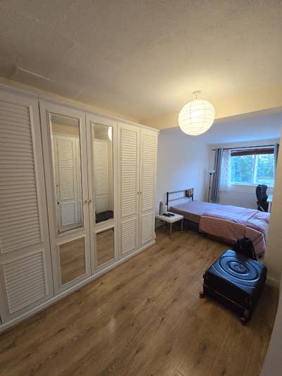 Two rooms in a house share single & double Main Photo