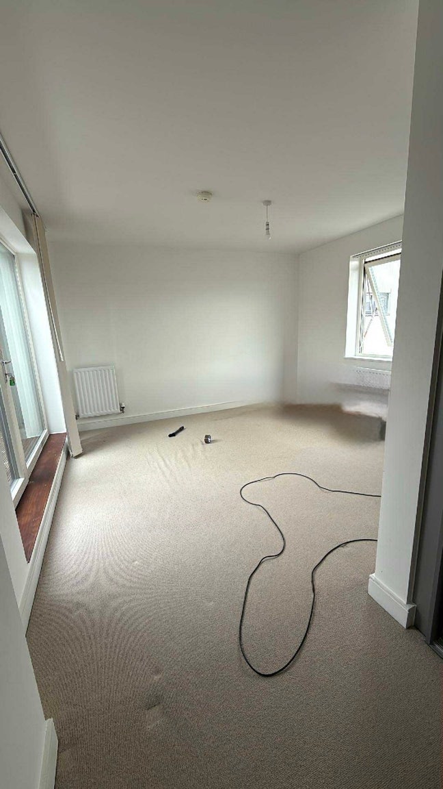 Ensuite Room Main Photo