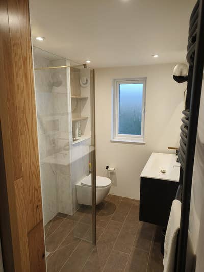 Loft conversion room + ensuite shower room Main Photo