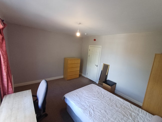 5 Bedroom Student House Near Bolton Un Main Photo
