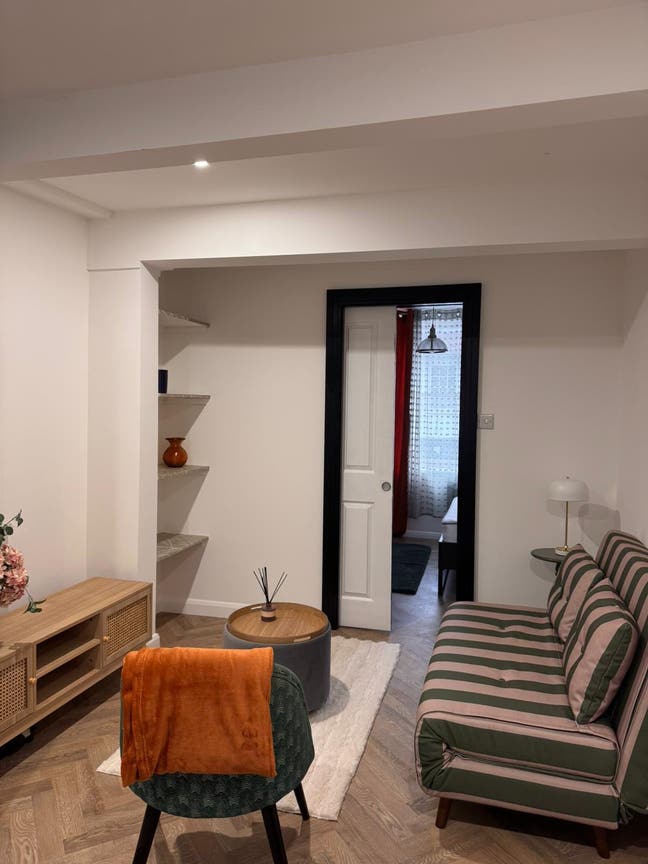 Room in a Shared Flat, Lye Lane, AL2 Main Photo