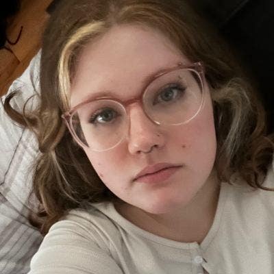 Looking for room/buddyup around central Birmingham Main Photo