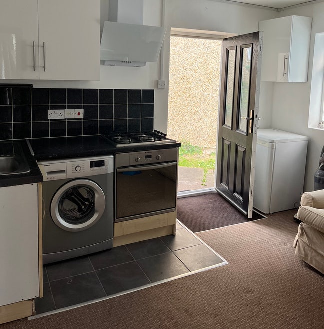 1 Bed Flat in Cowley on Ridgefield Road Main Photo