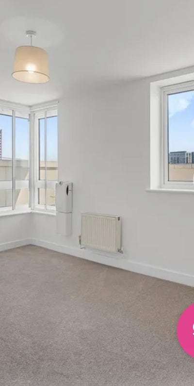 Emmaculate Double Room in Prime location  Main Photo