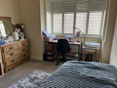 Furnished Double: Free Parking, Bus Links and Sea! Main Photo