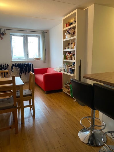 Cozy room 10 mins from the Power Station Main Photo