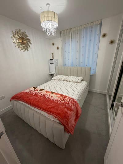 Premium very clean furnished room, separate WC Main Photo