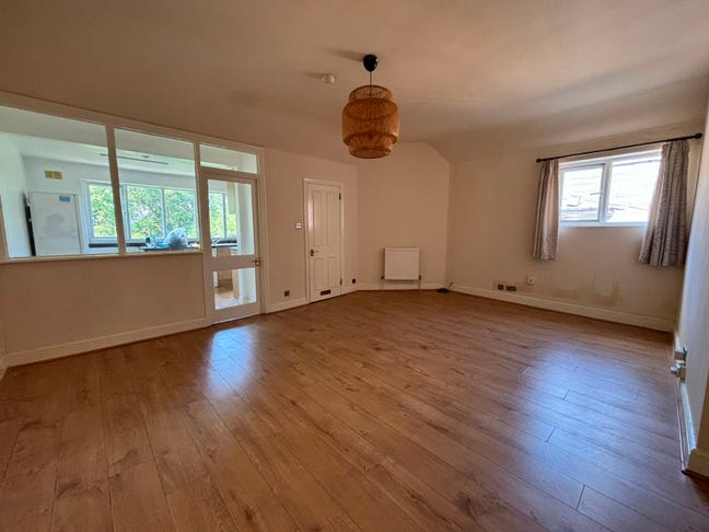 Refurbish 3 Bed Flat in Heart of Muswell Hill Main Photo