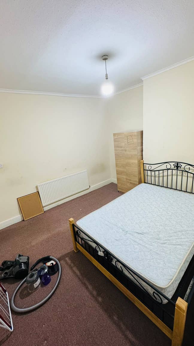 Double Room to Let– Harold Road, E13 0SE Main Photo