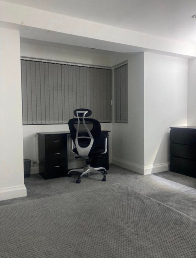 Double room to rent  Main Photo