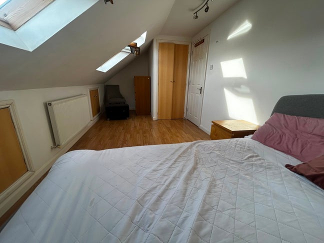 Studio Apartment  Main Photo