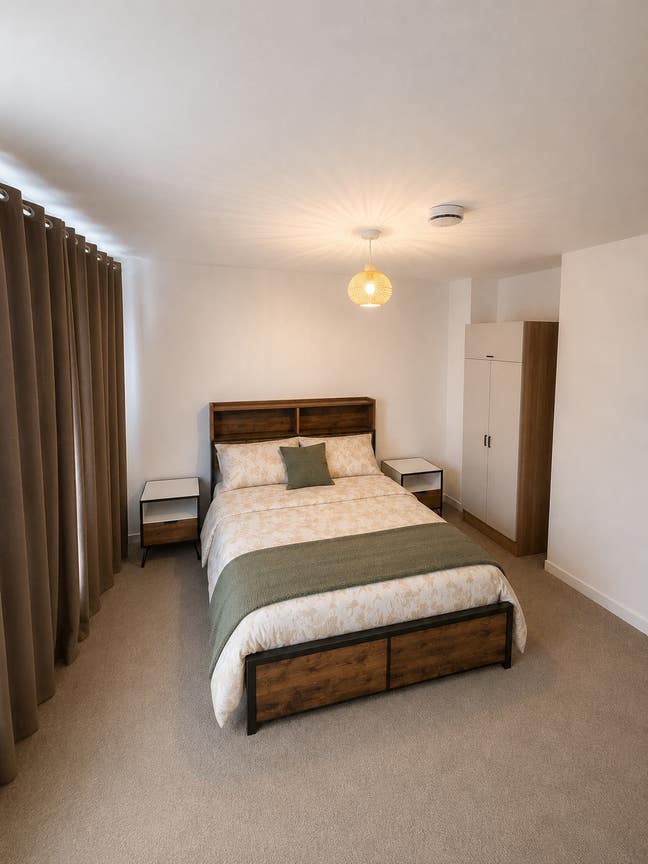 A furnished double room available  Main Photo