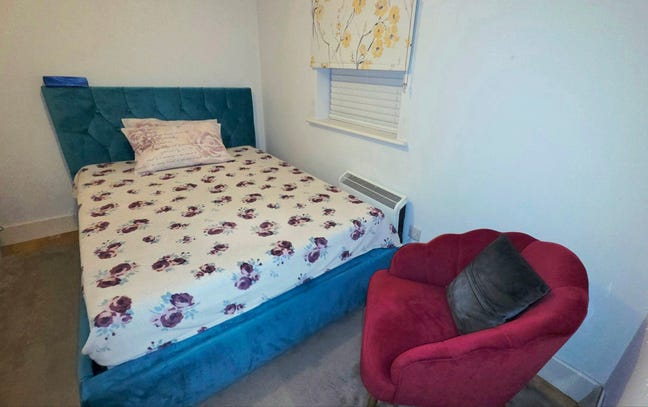 Cozy 1 bed flat, 6 Month Sublet, Bills Included Main Photo
