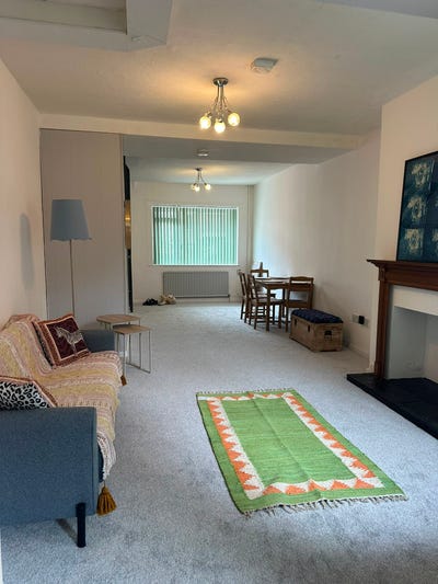 Double room available in lovely home  Main Photo
