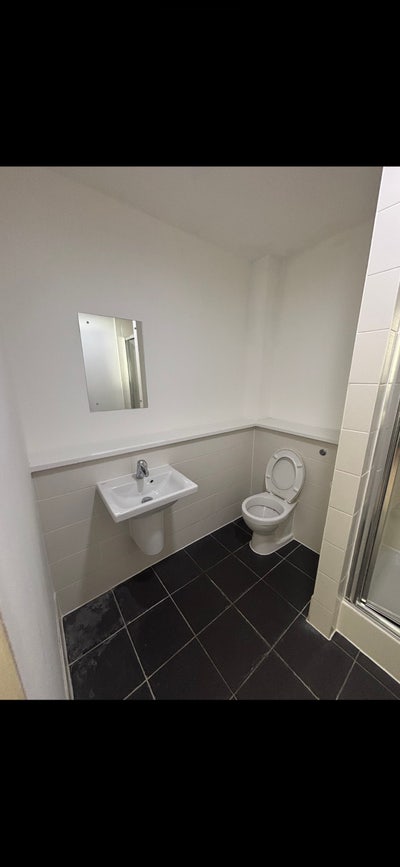 Modern Studio Apartment Liverpool Landlord Direct Main Photo