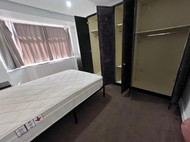 Double bedroom for 2 occupants  Main Photo