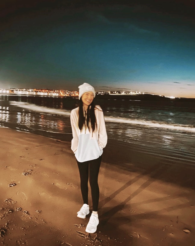 I am a female aged 30 looking for a double ro... Main Photo