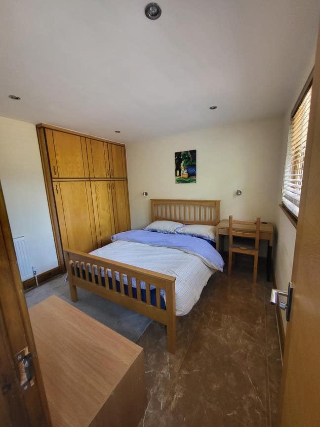 Luxury Double Rooms Available – All Bills Included Main Photo