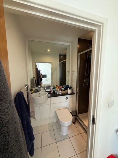 En Suite Double room available in New Cross Gate Main Photo
