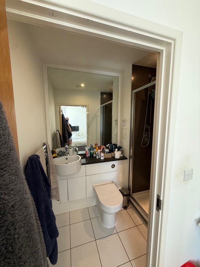 En Suite Double room available in New Cross Gate Main Photo