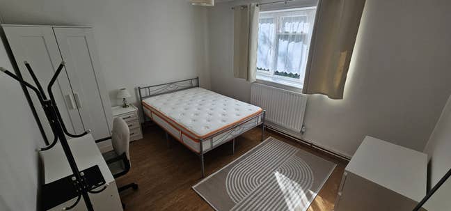 Fully furnished large room for one person  Main Photo