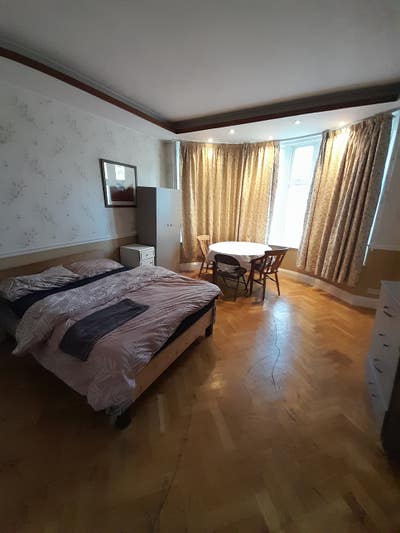 Lovely  Room with Bills &pound;550 Main Photo