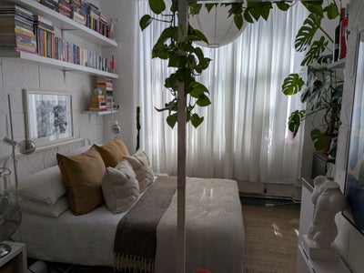 Tiny Studio, Massive Vibes: Hackney Wick Short- Main Photo