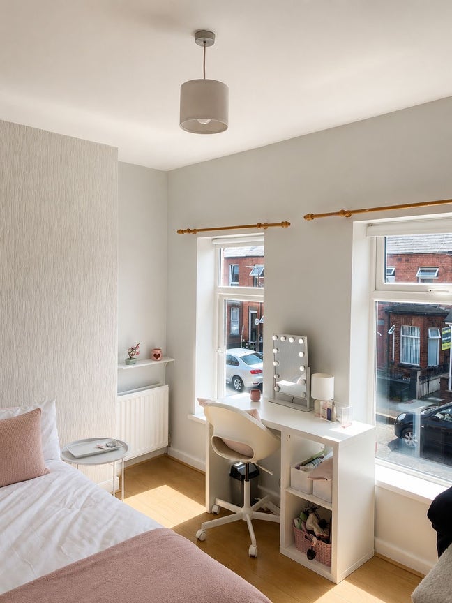 Spacious Double Rooms to Rent Main Photo