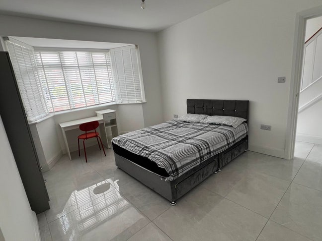 Double room to rent Main Photo