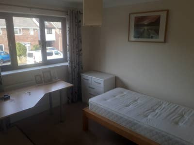 Modern Single Room in Clevedon Mid Week Main Photo
