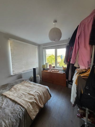 Bright Double Room by Broadway Market Main Photo