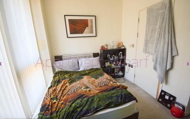 ENSUITE available in a modern flat form September Main Photo