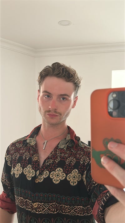 26 year old Male seeks a single or double room Main Photo