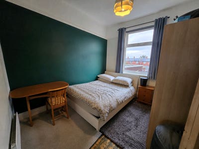 Double room -Bills incl. (excluding council tax) Main Photo