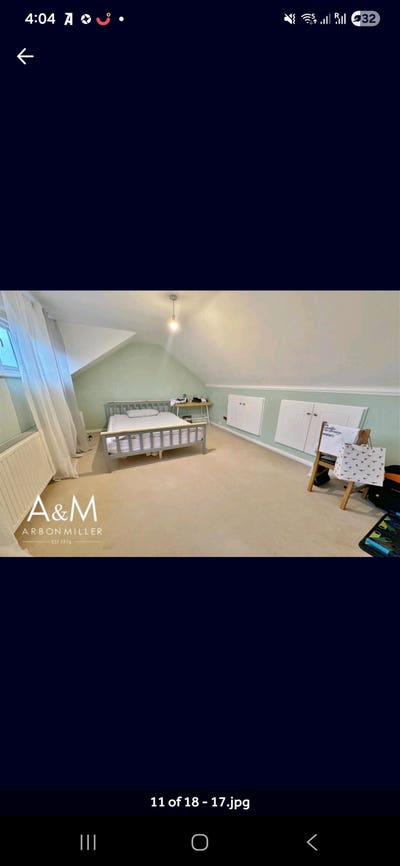 Large double bedroom near central line Main Photo