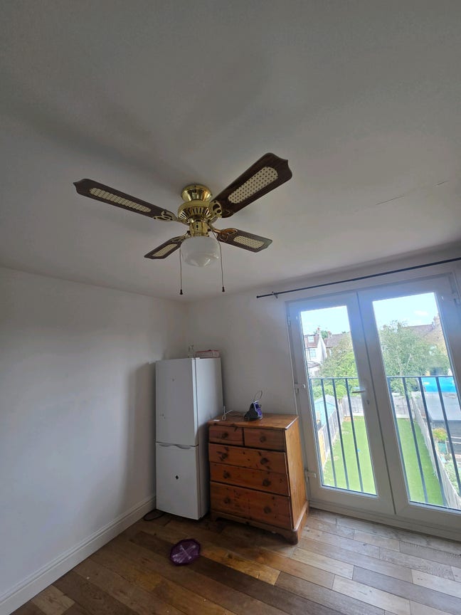 Spacious Double Bedroom for rent in Surbiton Main Photo