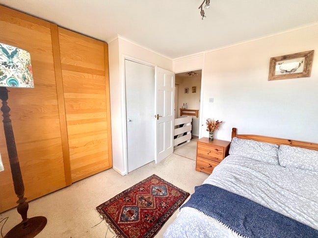 Bright Double Room + Private WFH Office  Main Photo