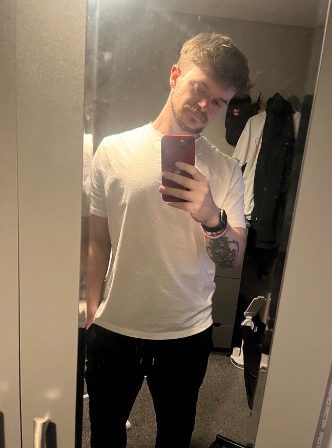 Student Male seeks a single or double room Main Photo