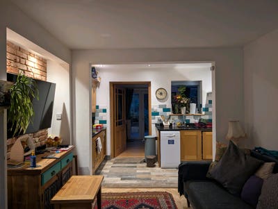 Double room available in Kingston Vale Main Photo