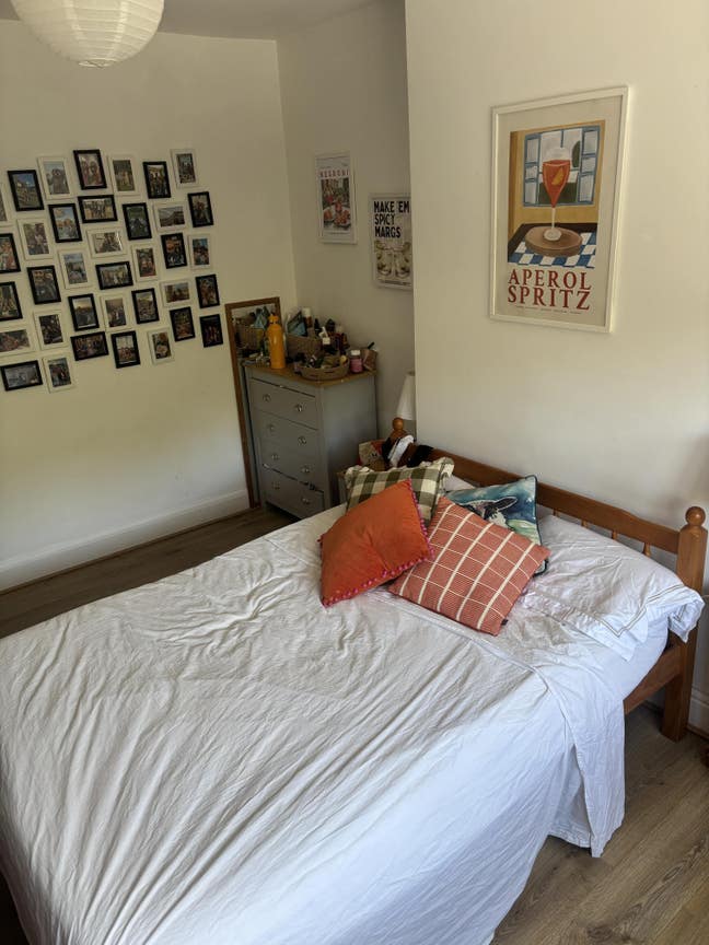 Spacious room in sw16 available from 18th sept  Main Photo