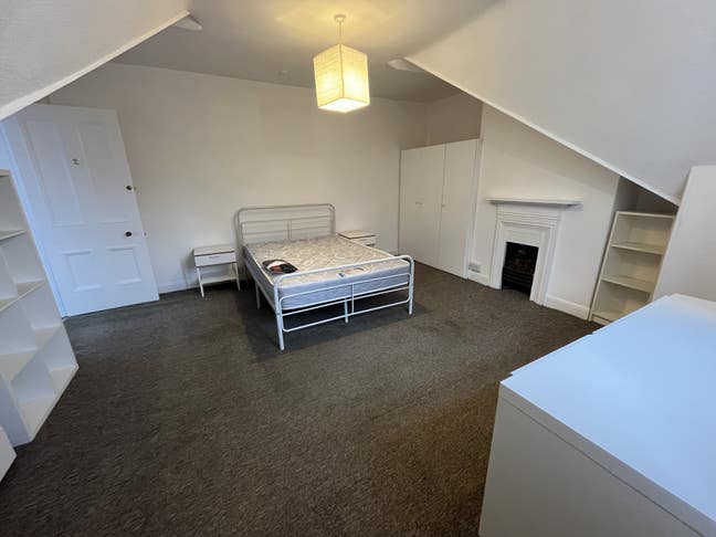 Far Headingley 2 rooms in spacious flat on 2 floor Main Photo