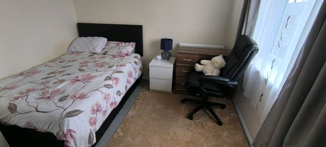 Room to Rent  Main Photo