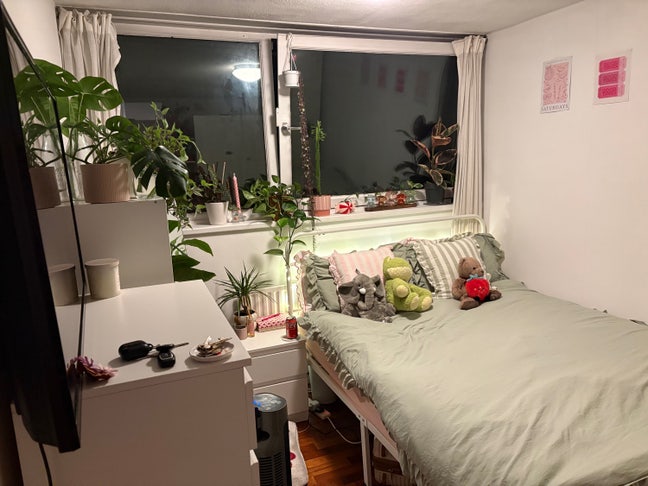 Spacious Double Room  Main Photo