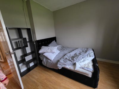 Room for rent Main Photo
