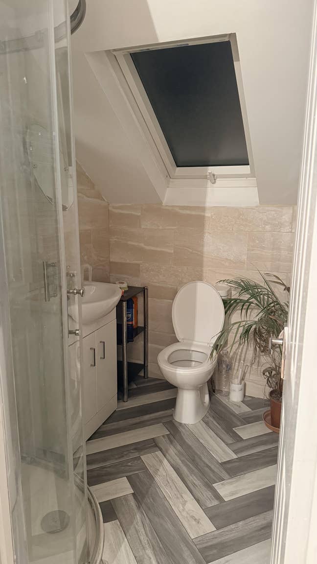 Large Double room near Blackhorse station E17 area Main Photo